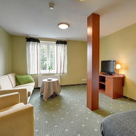 Hotel Belweder - Przy Golebiewski 2*