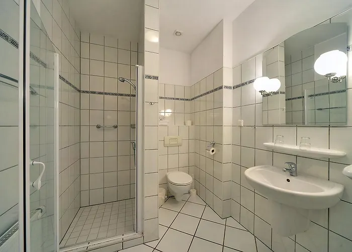 Otel Hotel Belweder - Przy Hotelu Golebiewski 2*