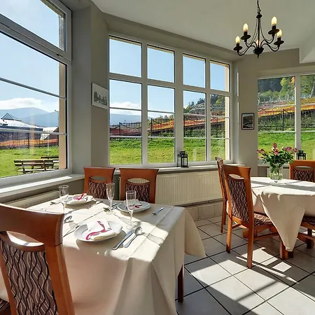 Hotel Belweder - Przy Golebiewski 2*