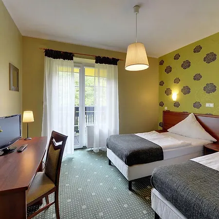 Otel Hotel Belweder - Przy Hotelu Golebiewski Karpacz
