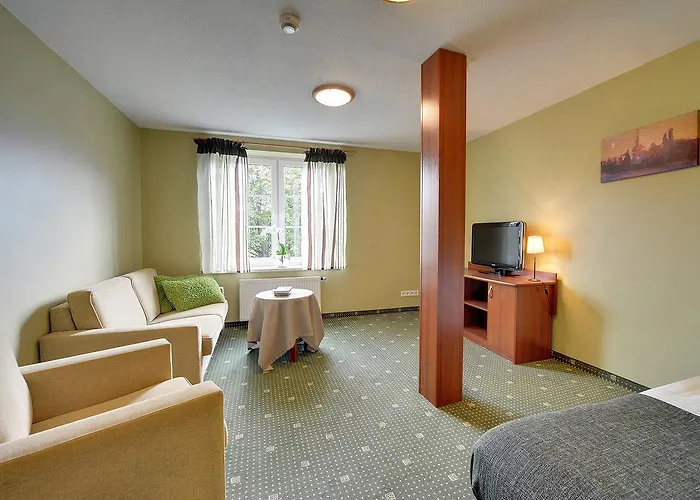 Hotel Belweder - Przy Golebiewski 2*